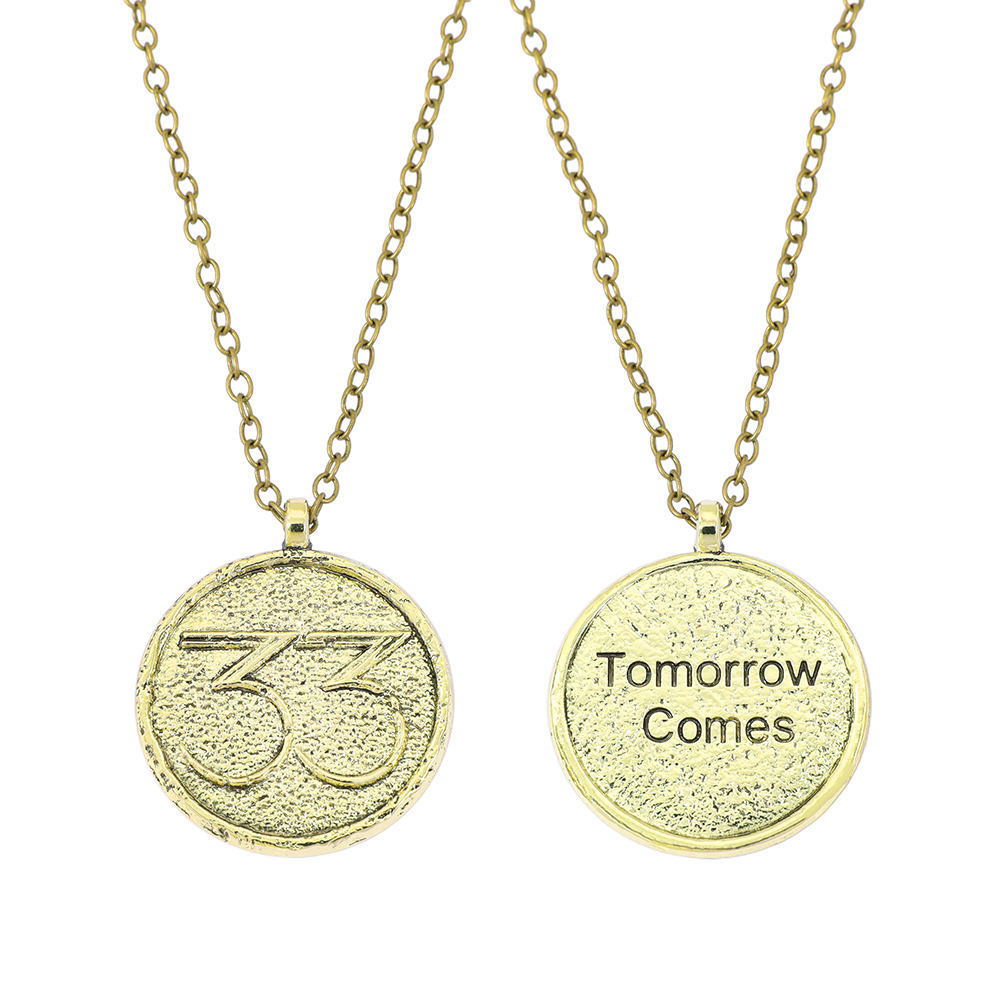 Vintage Items - Expedition 33 Collana con ciondolo a