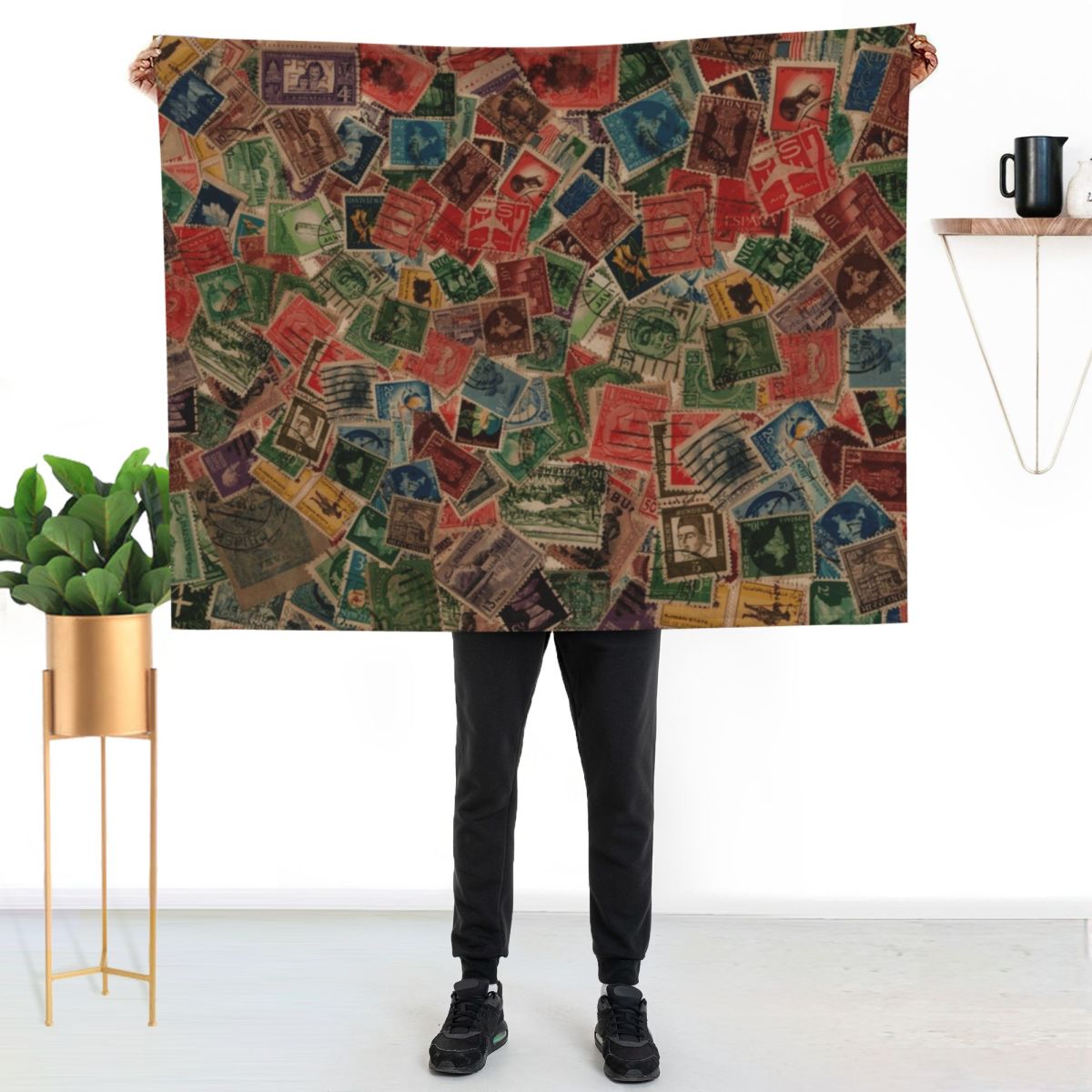 Coperta decorativa con stampe  - Collectible Vintage Postage Stamps recensione e prezzo