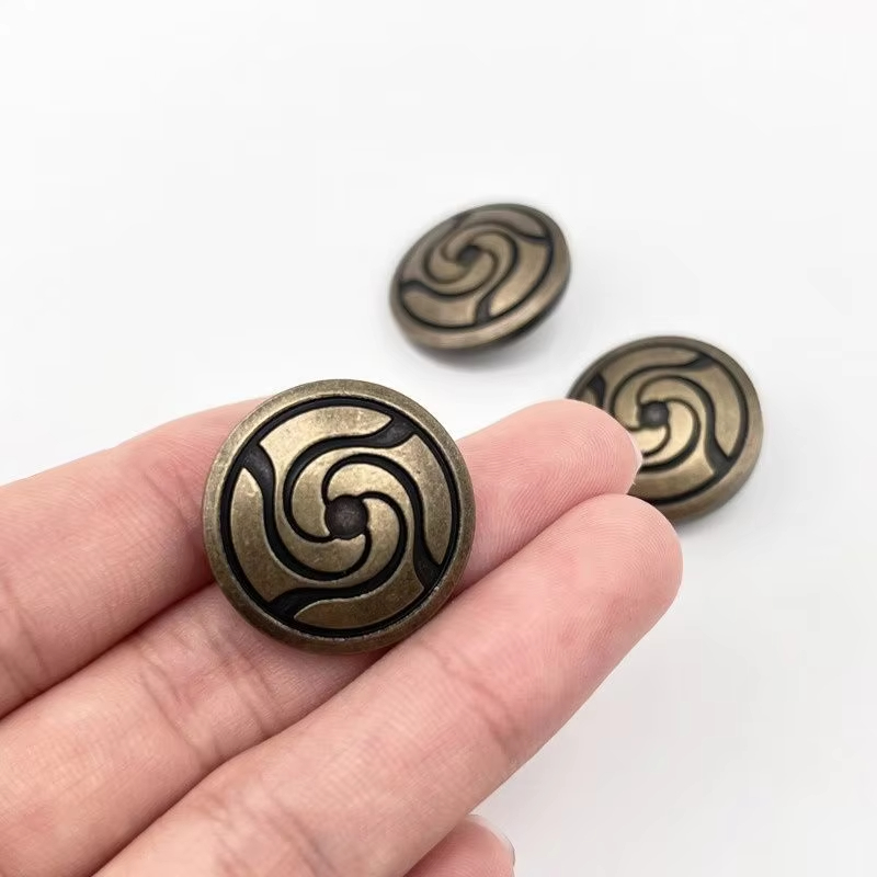 1/2/3/4 Pezzi Bottoni Anime Vi - Vintage Collectible Accessories recensione e prezzo