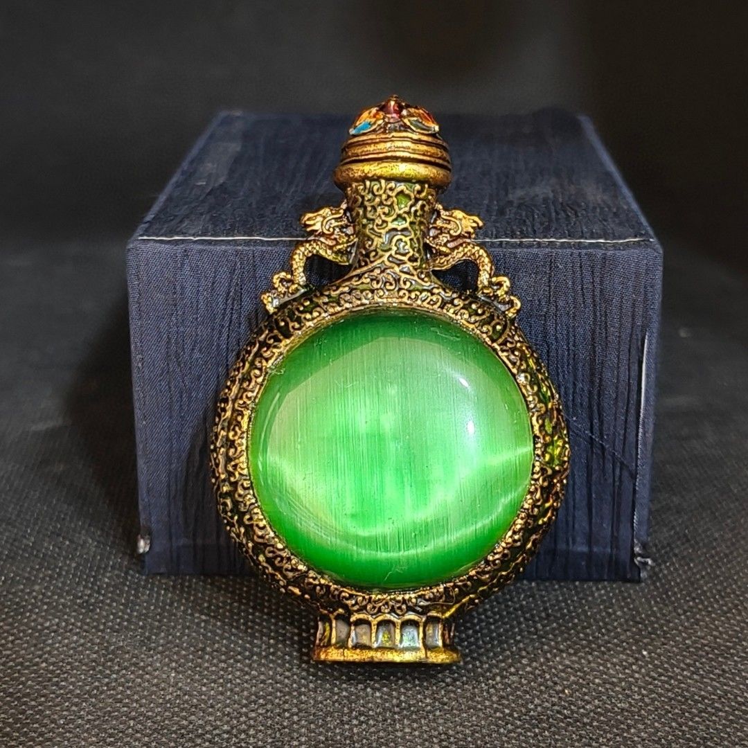 Collezione Vintage: Portasnuff - Vintage Collectible Bottles recensione e prezzo