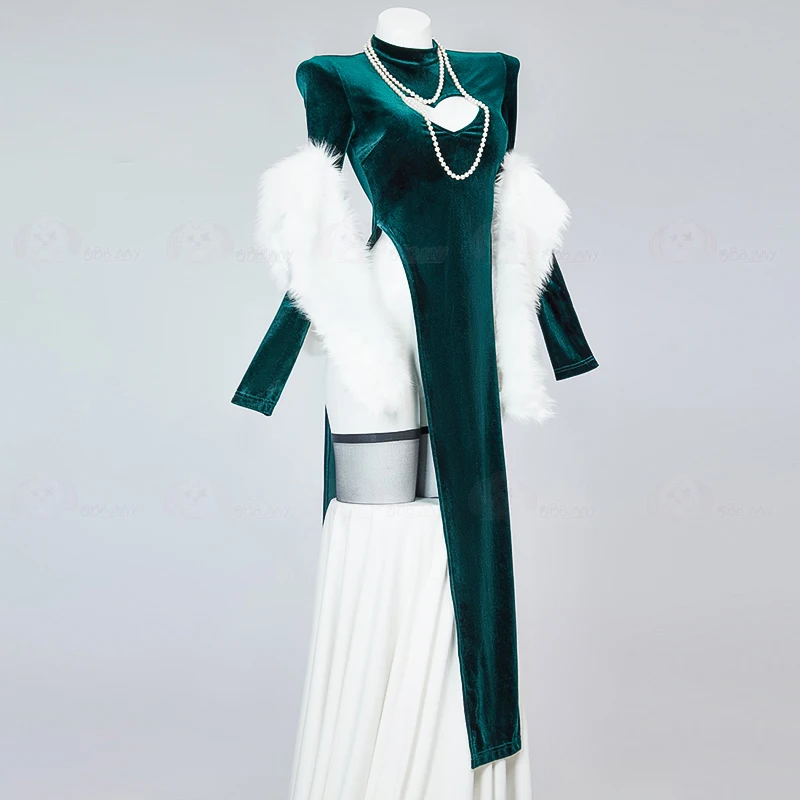 Sexy Velet Furry Cape Dress co - Vintage Necklace recensione e prezzo