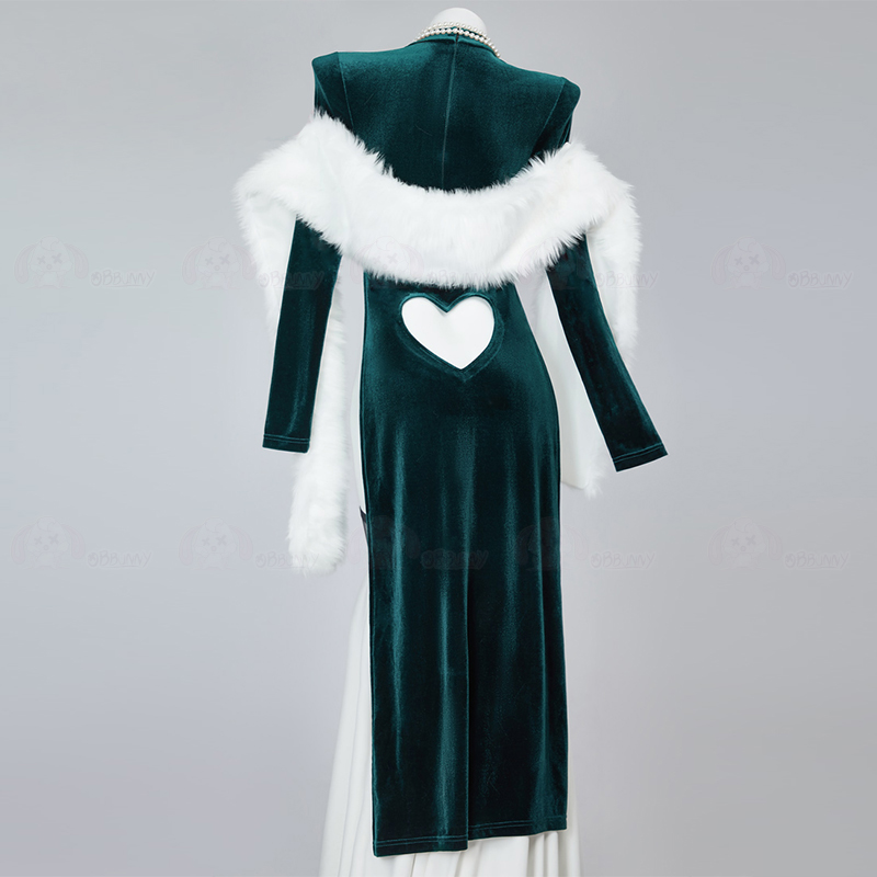 Sexy Velet Furry Cape Dress co - Vintage Necklace recensione e prezzo