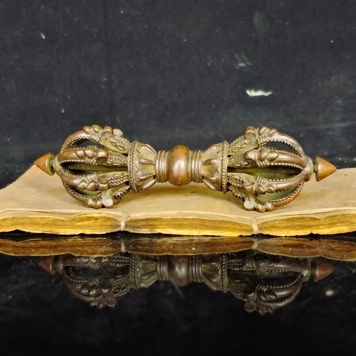 Vajra tantrico tibetano a otto - Collectible Vintage Tools recensione e prezzo